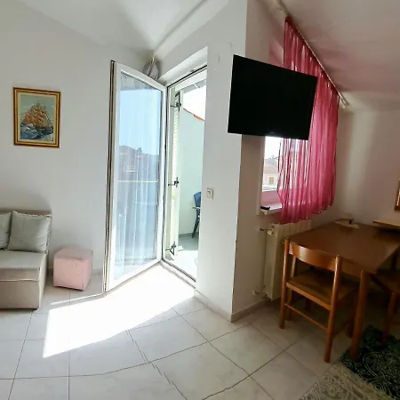 Apartman Olivera *